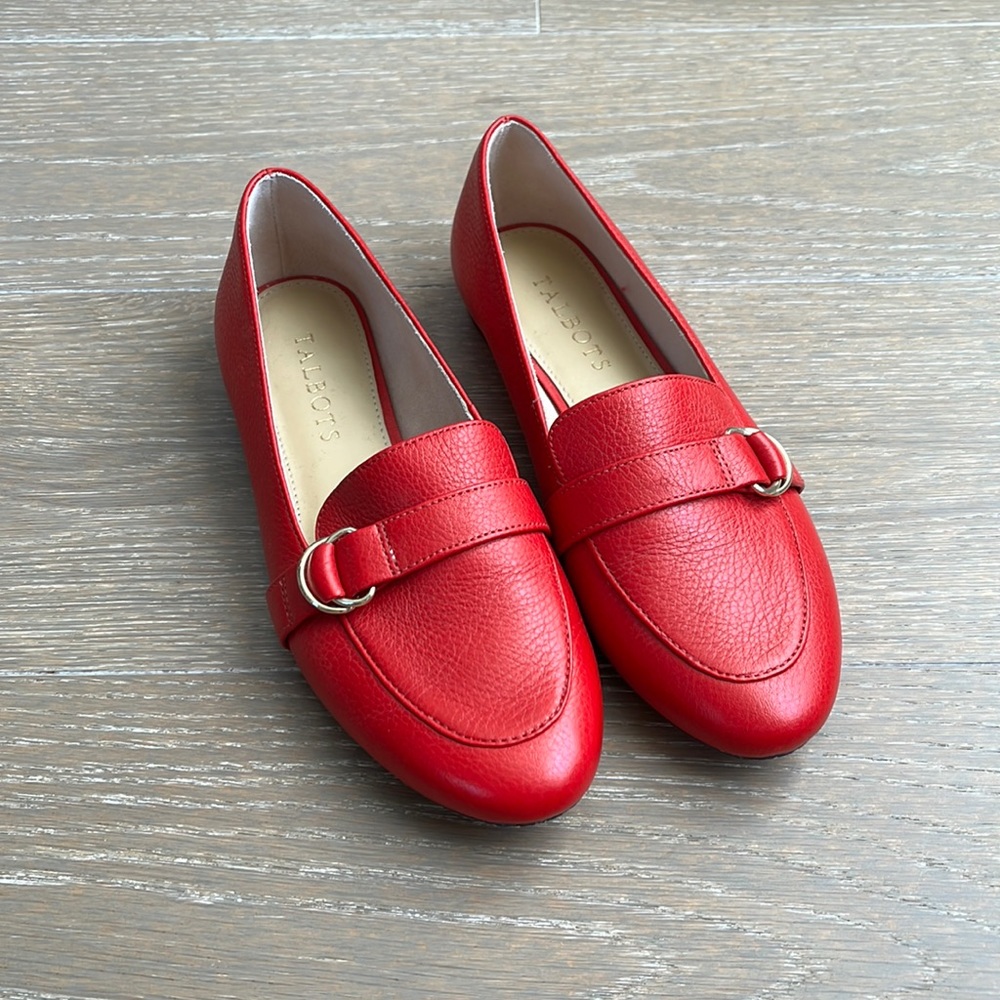 TALBOTS Red Leather Loafers with Gold Buckle size 6.5
